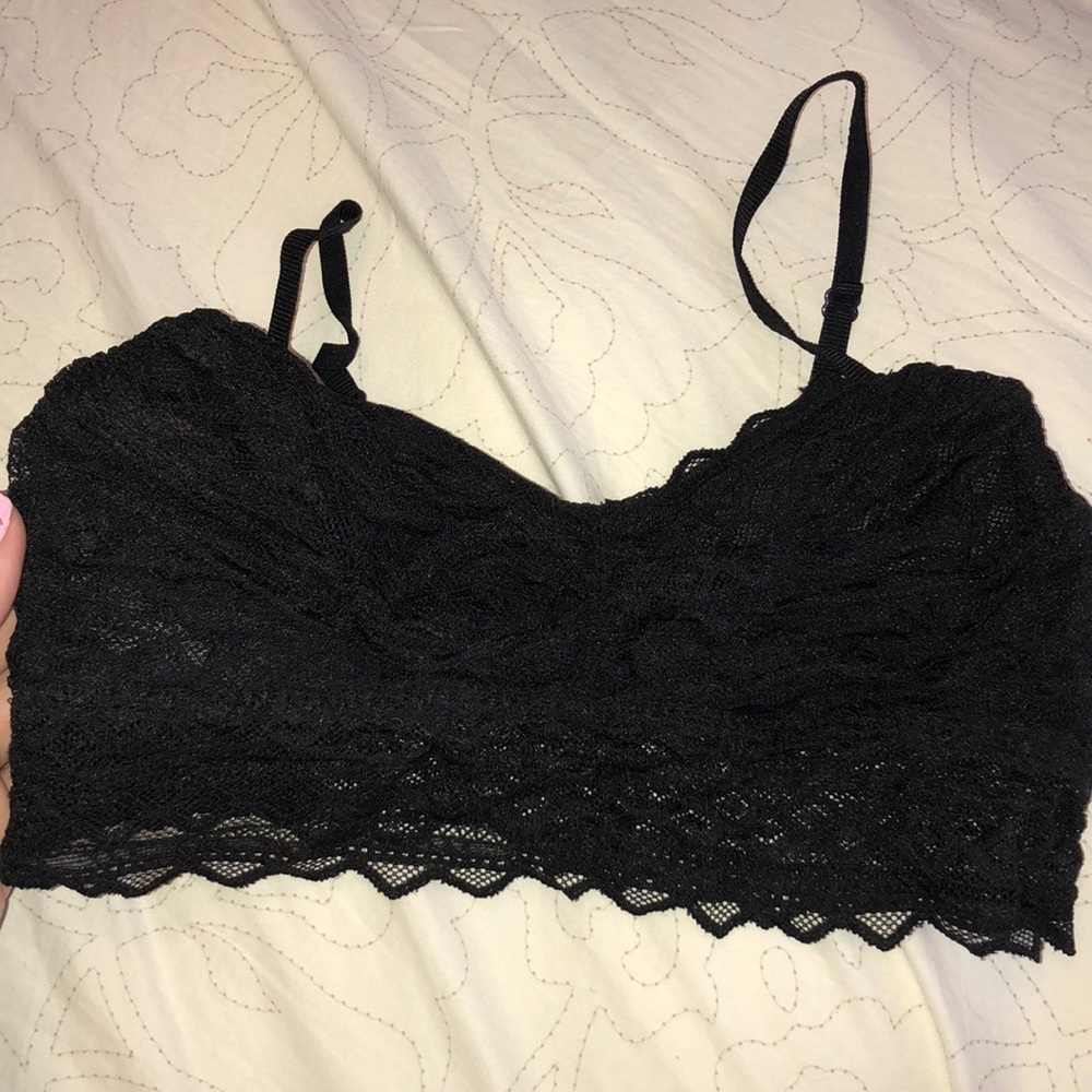 Victoria’s Secret pink bralette